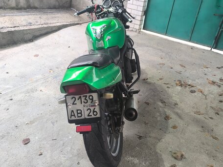 1989 Honda CB-1, зелёный, 185000 рублей, вид 4