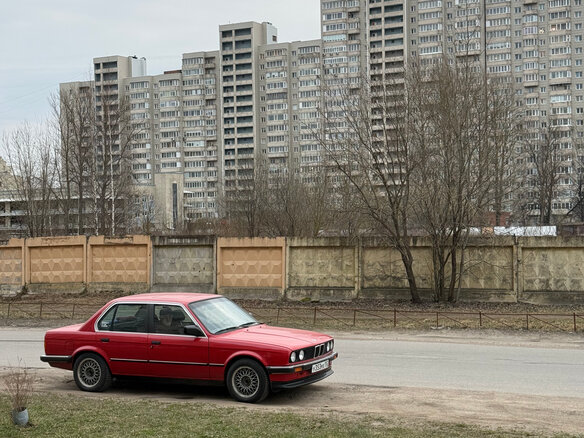 1987 BMW 3 серии 316 II (E30), красный, 500000 рублей - вид 2