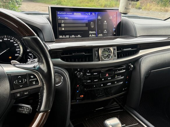 2017 Lexus LX 450d III Рестайлинг 2, чёрный, 7150000 рублей - вид 14