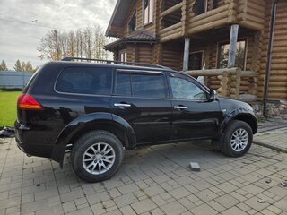 2010 Mitsubishi Pajero Sport II, чёрный, 1350000 рублей, вид 2
