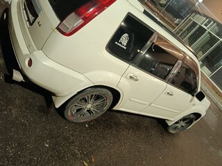 2003 Nissan X-Trail I, белый, 1000000 рублей, вид 3