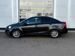 2012 Chevrolet Aveo II, чёрный, 500000 рублей, вид 2