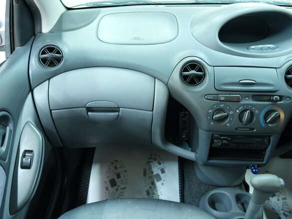 2000 Toyota Vitz I (P10), розовый, 329000 рублей - вид 14