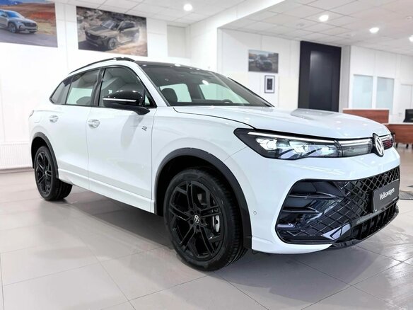 2026 Volkswagen Tiguan L Pro III (China Market), белый, 5200000 рублей - вид 1