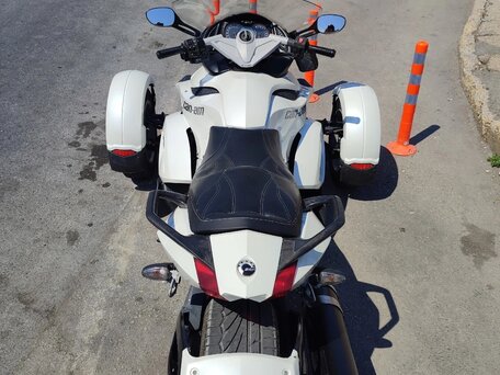 2012 BRP Can-Am Spyder, белый, 690000 рублей, вид 3