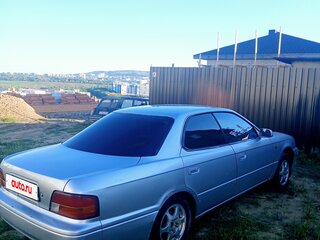 1997 Toyota Vista IV (V40), серебристый, 250000 рублей, вид 3