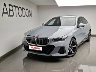 2026 BMW 5 серии 530i xDrive VIII (G60/G61/G68), серый, 10100000 рублей, вид 1