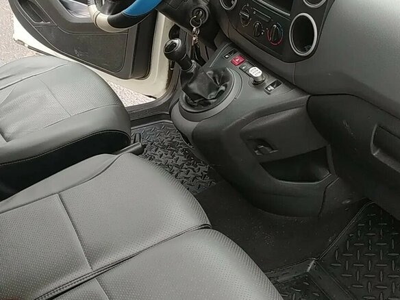 2013 Citroen Berlingo, белый, 700000 рублей - вид 12