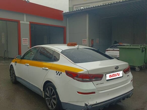 2018 Kia Optima IV Рестайлинг, белый, 860000 рублей - вид 12