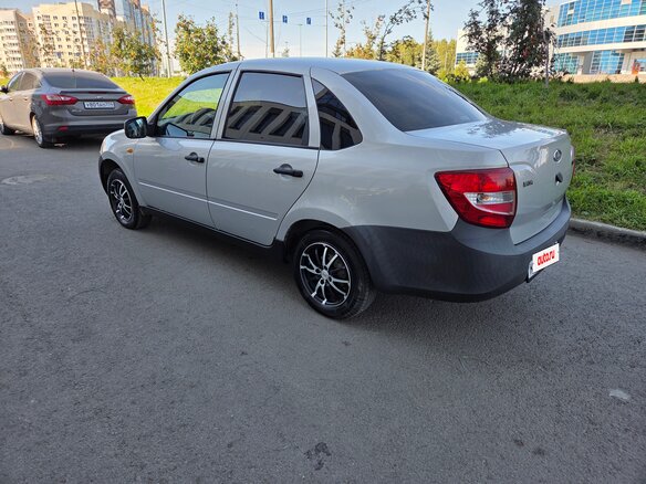 2017 Lada (ВАЗ) Granta I, серебристый - вид 5