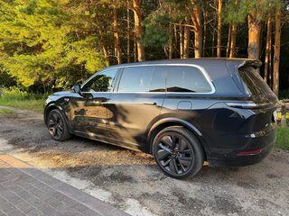2025 Li Auto (Lixiang) L9 52.3 kWh I Рестайлинг, чёрный, 14789918 рублей, вид 3