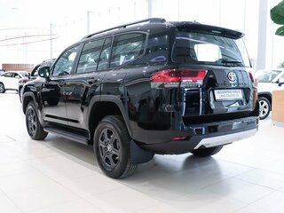 2025 Toyota Land Cruiser 300 Series, чёрный, 16400000 рублей, вид 3