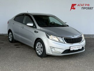 2013 Kia Rio III, серебристый, 760000 рублей, вид 3