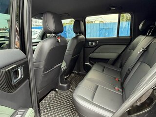 2026 Baojun Yep Plus, чёрный, 1450000 рублей, вид 5