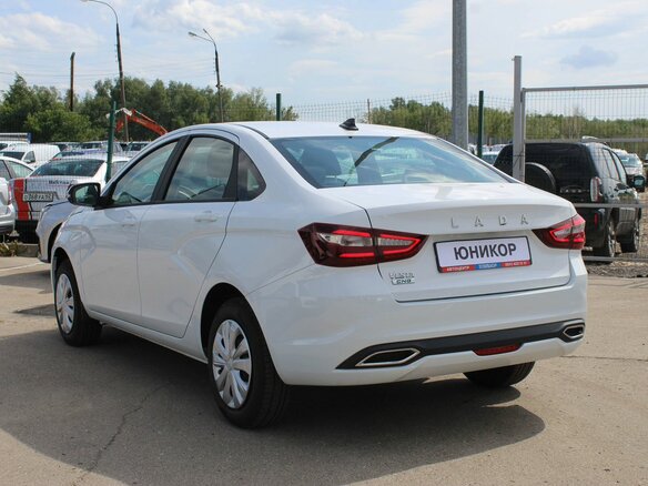 2026 Lada (ВАЗ) Vesta CNG I Рестайлинг (NG), белый - вид 2