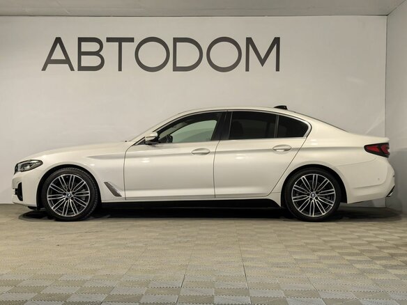 2020 BMW 5 серии 520d VII (G30/G31/G38) Рестайлинг, белый, 3830000 рублей - вид 5