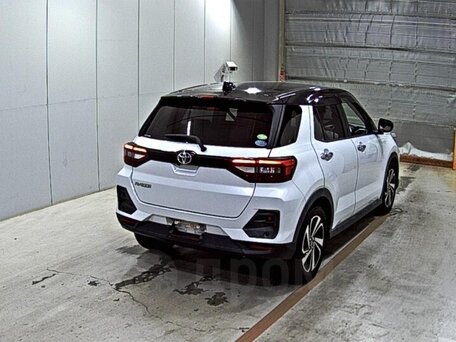 2019 Toyota Raize I, белый, 1160000 рублей, вид 4