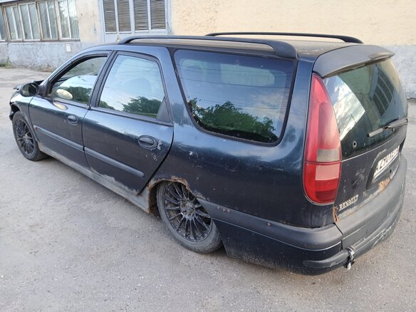 2000 Renault Laguna I, синий - вид 3
