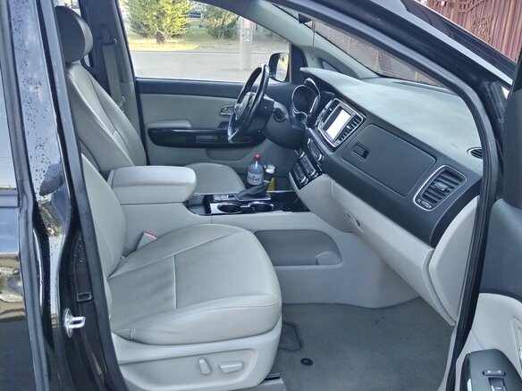 2019 Kia Carnival III, чёрный, 2878000 рублей - вид 8