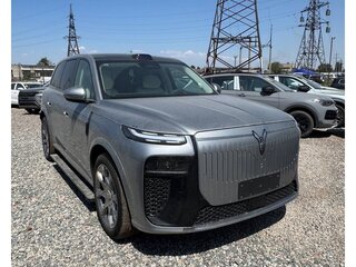 2026 Voyah Taishan, серебристый, 8420000 рублей, вид 2