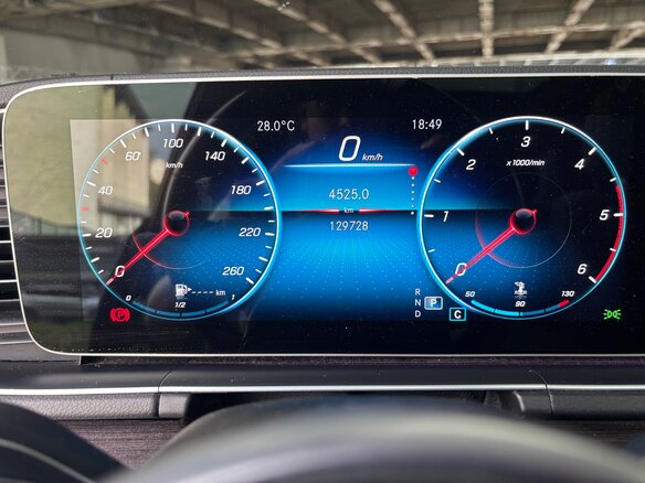 2022 Mercedes-Benz GLS 400 d II (X167), чёрный, 8500000 рублей - вид 14