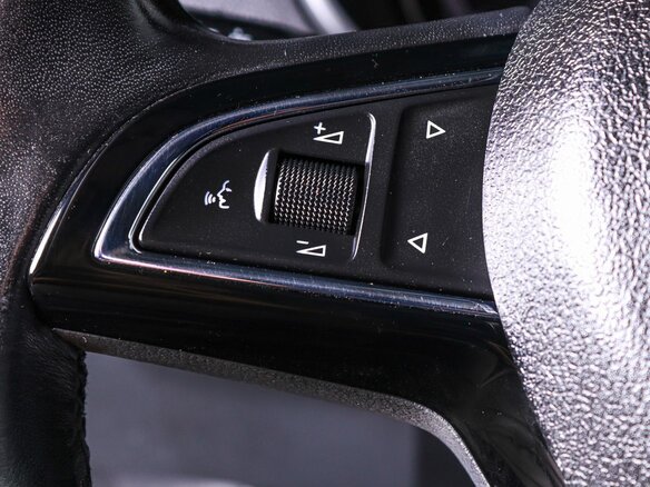 2019 Skoda Octavia III (A7) Рестайлинг, белый, 1430000 рублей - вид 12