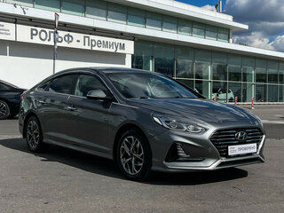 2018 Hyundai Sonata VII (LF) Рестайлинг, серый, 1450000 рублей, вид 3