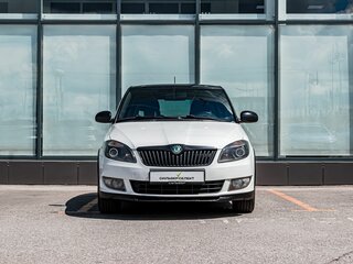 2013 Skoda Fabia II Рестайлинг, белый, 670000 рублей, вид 3