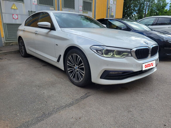 2017 BMW 5 серии 530d xDrive VII (G30/G31/G38), белый - вид 7