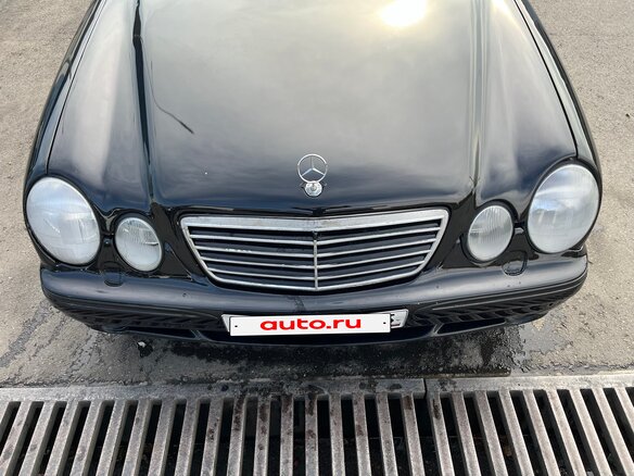 2000 Mercedes-Benz E-Класс 240 II (W210, S210) Рестайлинг, чёрный, 600000 рублей - вид 4