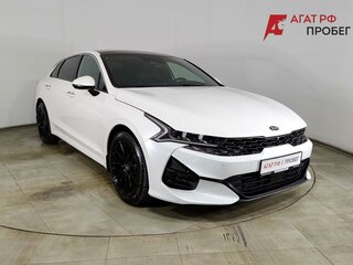 Kia K5 III