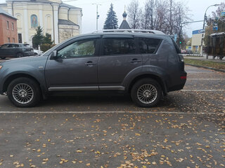 2008 Mitsubishi Outlander II, серый, 930000 рублей, вид 3