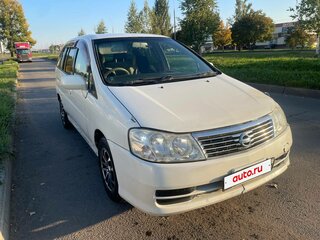 2001 Nissan Liberty, белый, 300000 рублей, вид 2