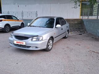 2005 Hyundai Accent ТагАЗ II, серебристый, 150000 рублей, вид 3