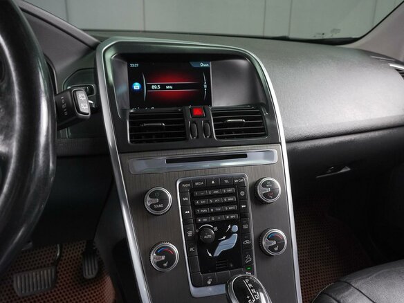 2014 Volvo XC60 I Рестайлинг, коричневый - вид 15
