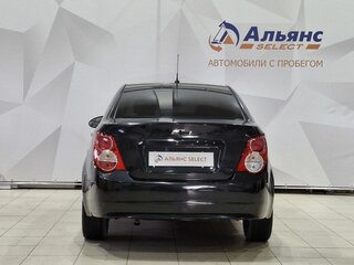 2012 Chevrolet Aveo II, чёрный, 480000 рублей, вид 4