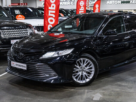 2018 Toyota Camry VIII (XV70), чёрный, 2689700 рублей, вид 2