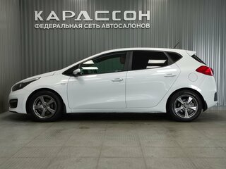 2016 Kia Ceed II Рестайлинг, белый, 1130000 рублей, вид 5
