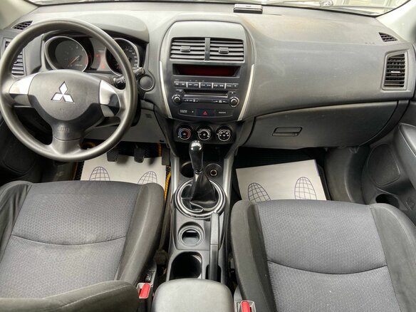 2012 Mitsubishi ASX I, серебристый, 552000 рублей - вид 6