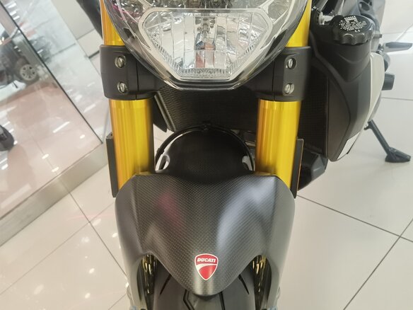 2018 Ducati Monster 1200, серый, 1250000 рублей - вид 35