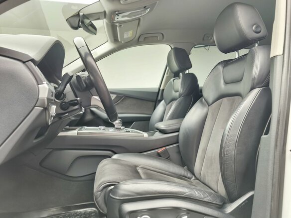 2019 Audi Q7 II (4M), белый, 4654000 рублей - вид 8