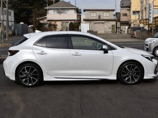 2023 Toyota Corolla Sport XII (E210), белый, 1190000 рублей, вид 3