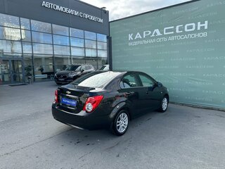 2013 Chevrolet Aveo II, чёрный, 760000 рублей, вид 2