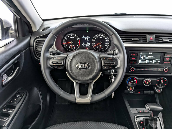 2021 Kia Rio IV Рестайлинг, серебристый, 1690000 рублей - вид 21