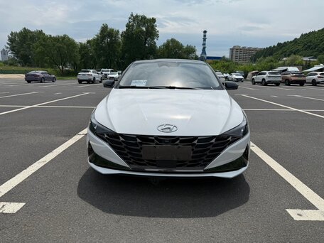 2021 Hyundai Elantra VII (CN7), белый, 1650000 рублей, вид 2