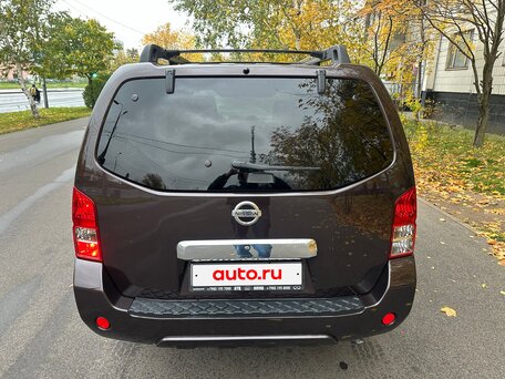 2010 Nissan Pathfinder III Рестайлинг, коричневый, 1765000 рублей, вид 4