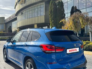 2021 BMW X1 20i xDrive II (F48) Рестайлинг, синий, 3700000 рублей, вид 5