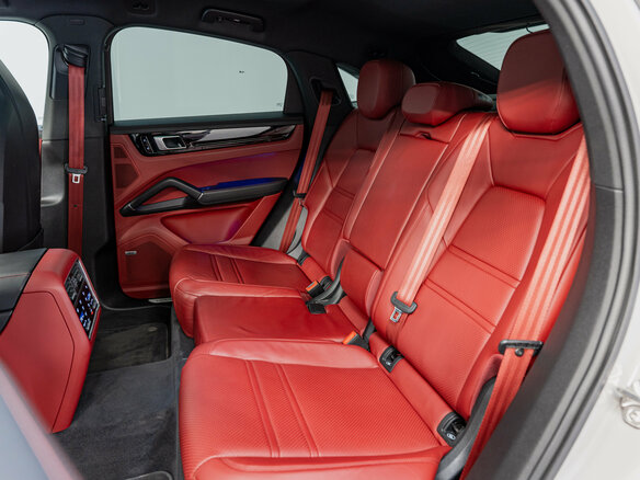 2021 Porsche Cayenne Coupé III, серый - вид 22