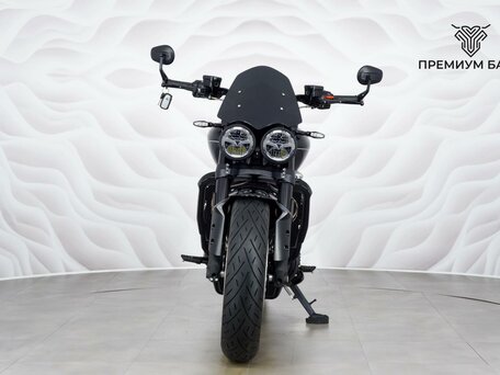 2025 Triumph Rocket III, чёрный, 2649000 рублей, вид 4