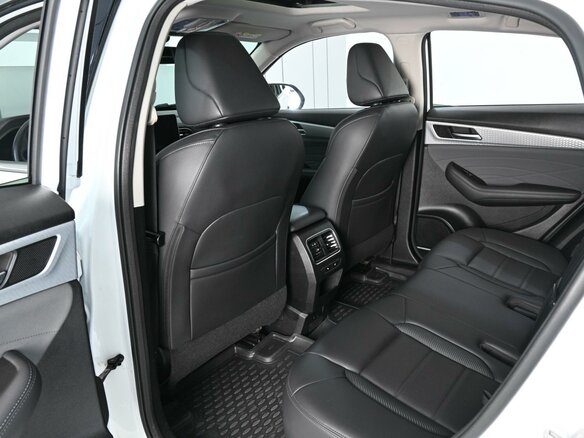 2023 Haval F7x I Рестайлинг, белый, 2199000 рублей - вид 10